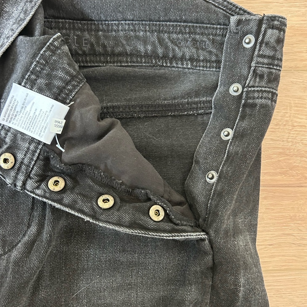American Eagle Women’s black distressed overalls Size Medium Western NWT - Picture 5 of 7